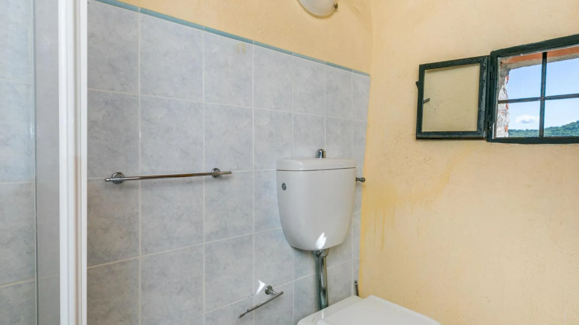 Apartment Laura By Interhome Lucolena in Chianti 0*,