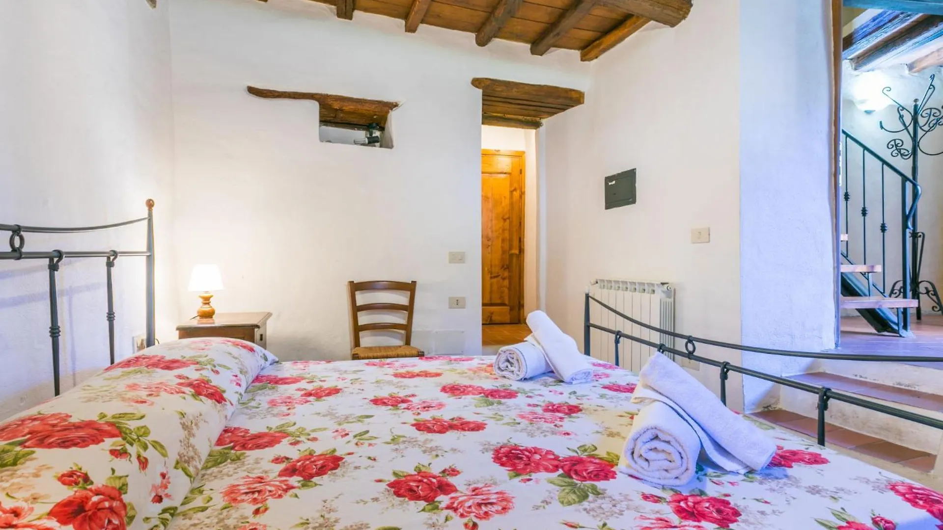 Apartment Laura By Interhome Lucolena in Chianti