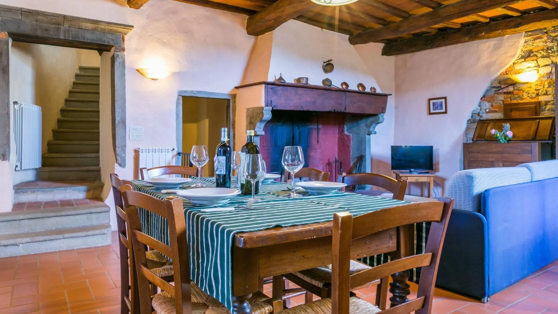 Apartment Laura By Interhome Lucolena in Chianti